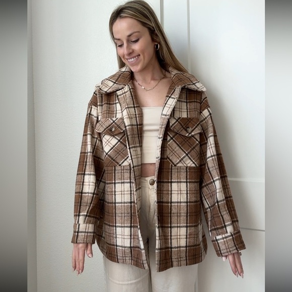 COPY - NWT Alterd State Shacket - Picture 7 of 9